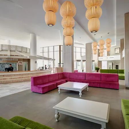 Aparthotel Protur Safari Park 4*