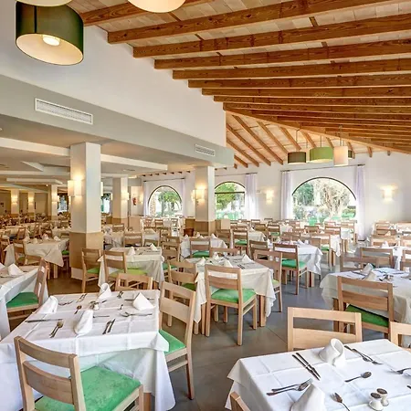 Aparthotel Protur Safari Park 4*