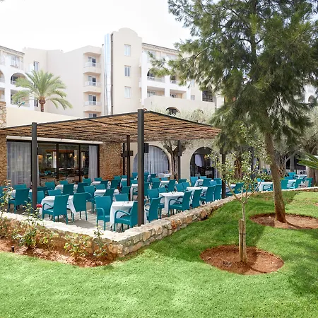 Protur Safari Park 4*